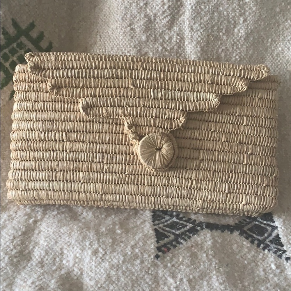 Wickered clutch bag